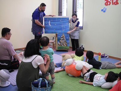 2024年6月パパといっしょのおはなし会本館01