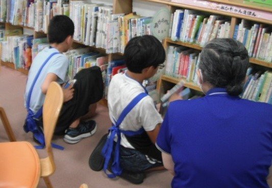 2025年8月一日図書館員画像1