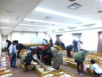 2025年11月リサイクルブックフェア画像2